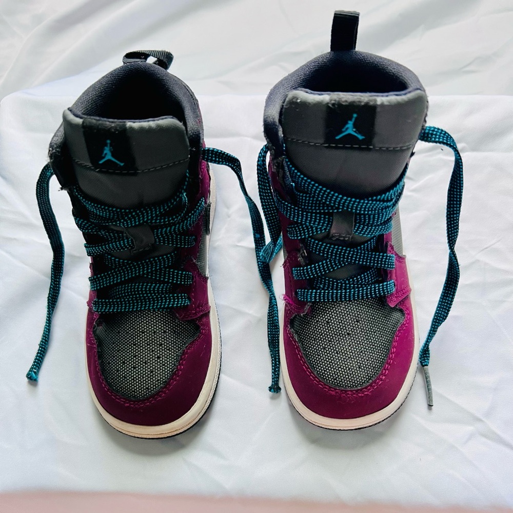 Jordan Kids Sneakers - Purple and Gray